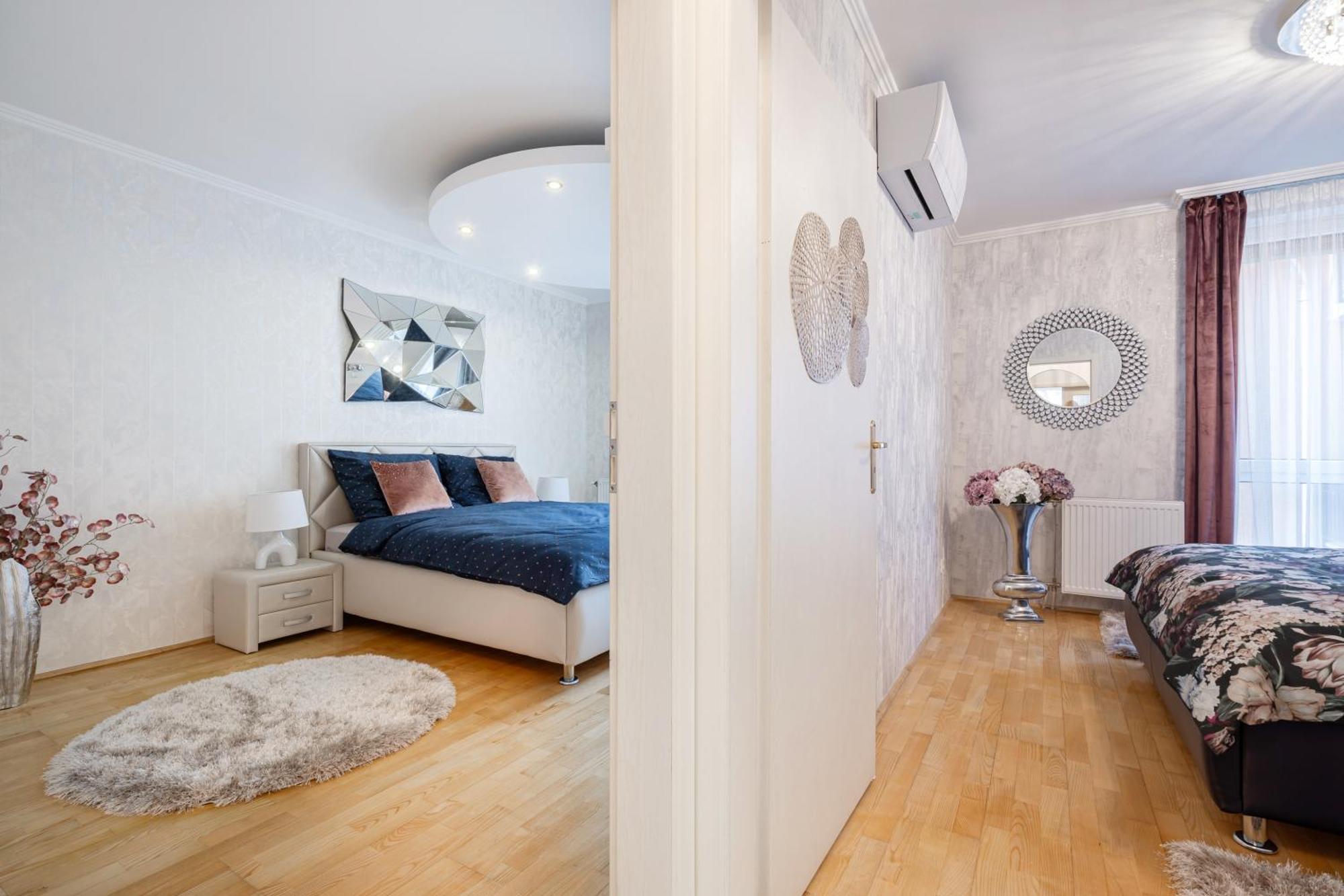 Beautiful Three Bedrooms Apartment With Free Parking Close To The Danube Coast Budapeste Exterior foto